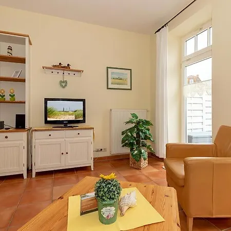 Strandstrasse 32 Strandstrasse 32-19