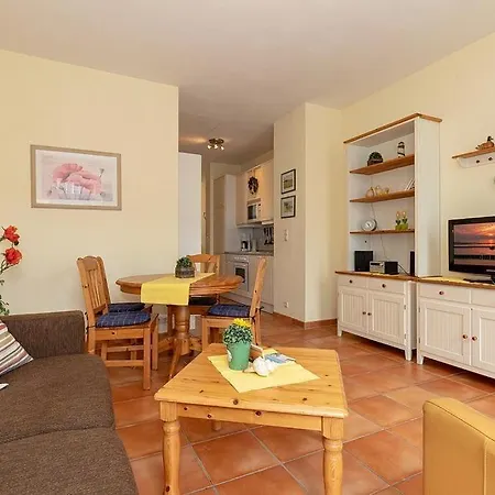 Strandstrasse 32 Strandstrasse 32-19